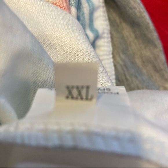 Holiday hooded pullover women’s XXL NWOT - Picture 4 of 7